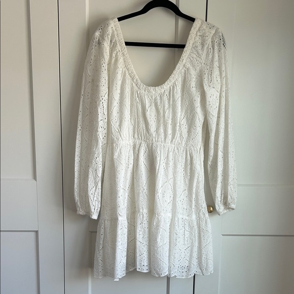Veronica Beard Calibra White Long Sleeve Eyelet Dress | 6 - Picture 5 of 10